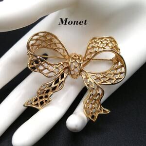 Vintage Monet Bow Brooch, Gold Plated Open Work Design, 2" x 2 1/4"